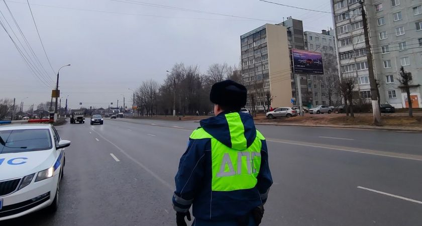 С 15 апреля запрещено для всех водителей: приготовьтесь платить 4-значные суммы за каждый выезд С 15 апреля запрещено для всех водителей: приготовьтесь платить 4-значные суммы за каждый выезд
