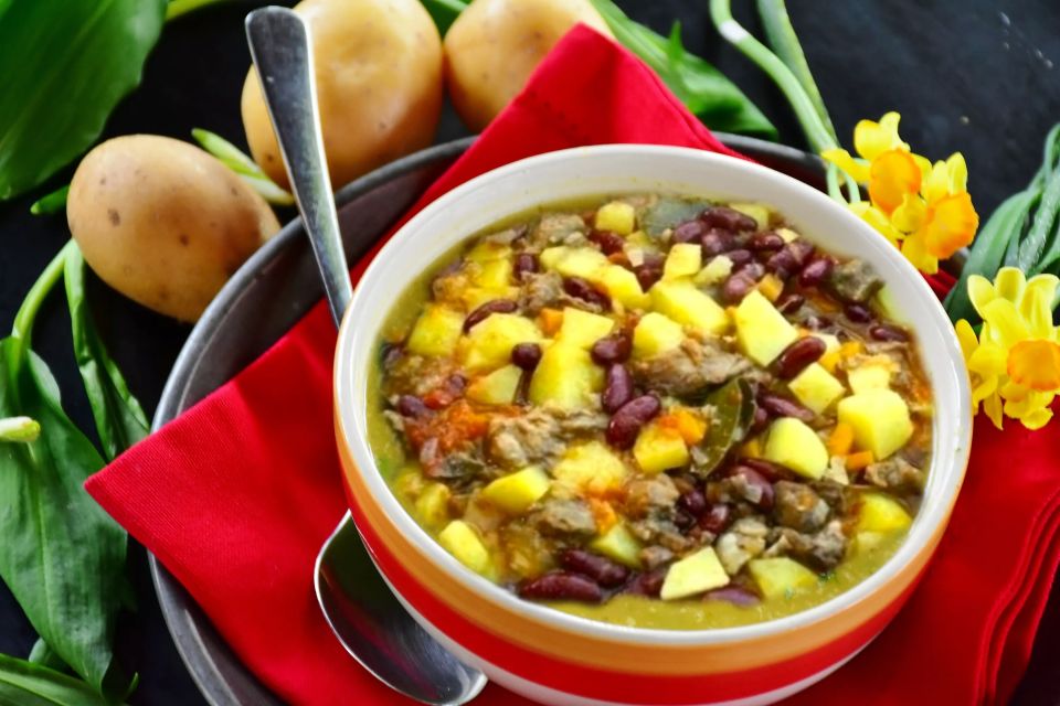 Готовлю полноценный ужин за 30 минут: Мясо, картофель и овощи — все в одной сковороде Готовлю полноценный ужин за 30 минут: Мясо, картофель и овощи — все в одной сковороде
