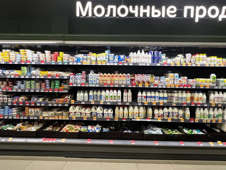 Врачи бьют тревогу: названа "полезная" молочка, которая вредит организму - есть почти в каждом холодильнике Врачи бьют тревогу: названа "полезная" молочка, которая вредит организму - есть почти в каждом холодильнике