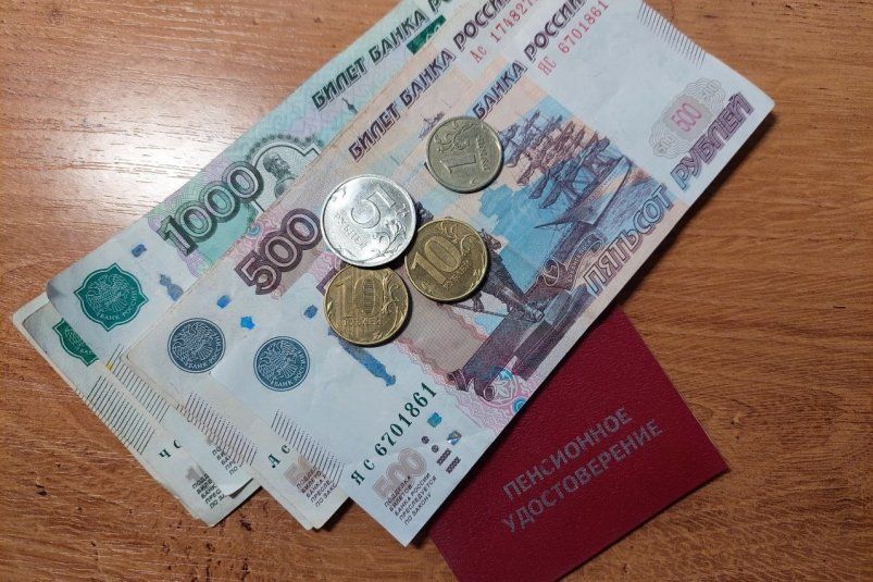 Пожилым работникам раскрыли, когда в 2025-ом выгоднее уволиться для перерасчёта пенсии