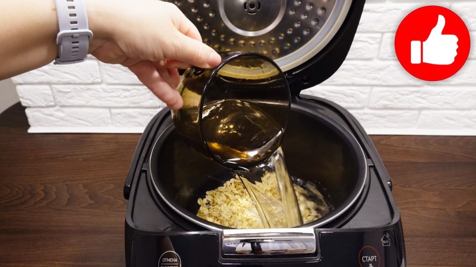 Невероятно вкусная овсяная каша на воде: подробный рецепт