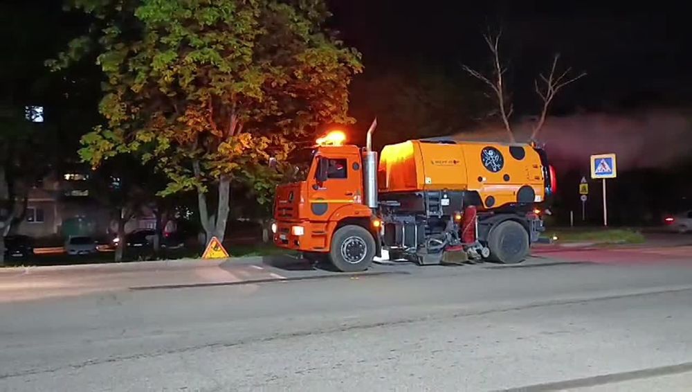  ,           ,     