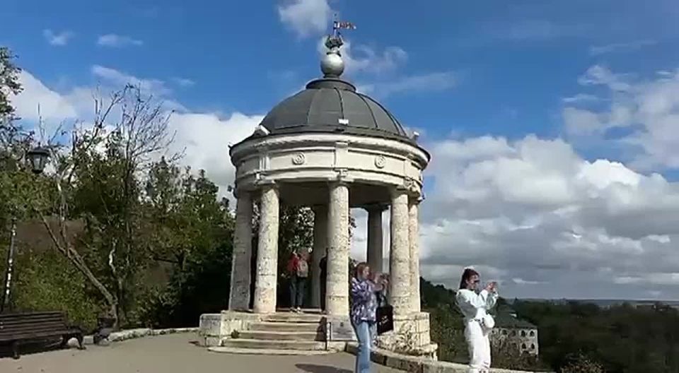  :      
