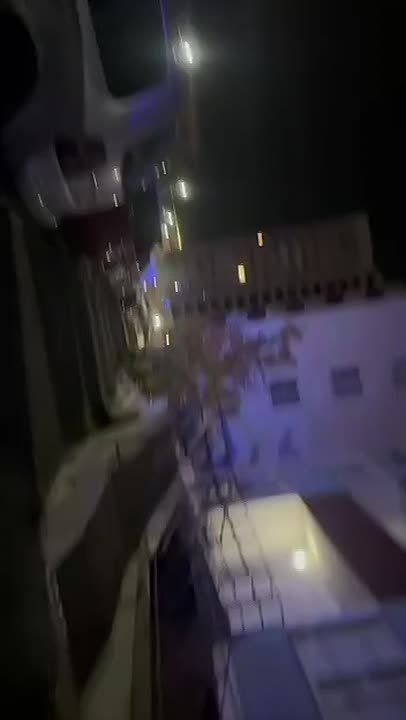 Подросток выпал из окна многоэтажки на северо-западе Ставрополя