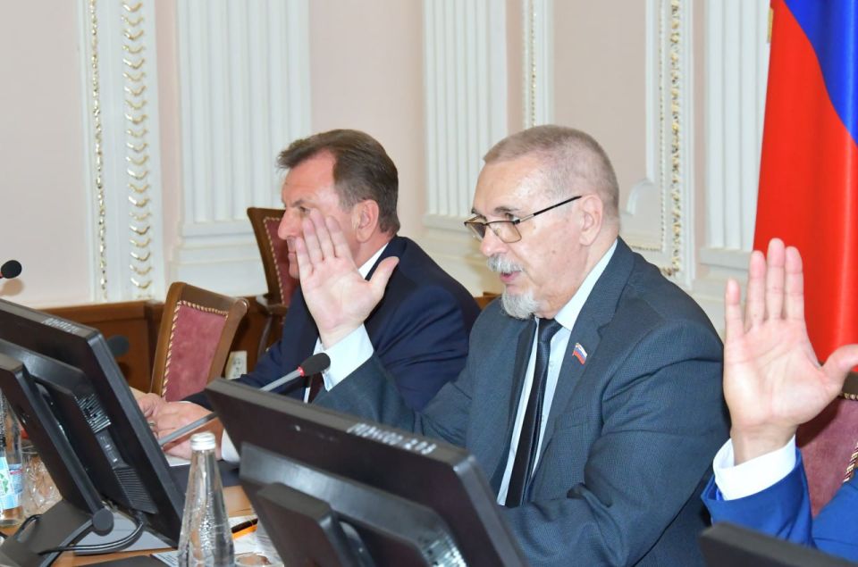 Под председательством Георгия Колягина состоялось очередное заседание Ставропольской городской Думы