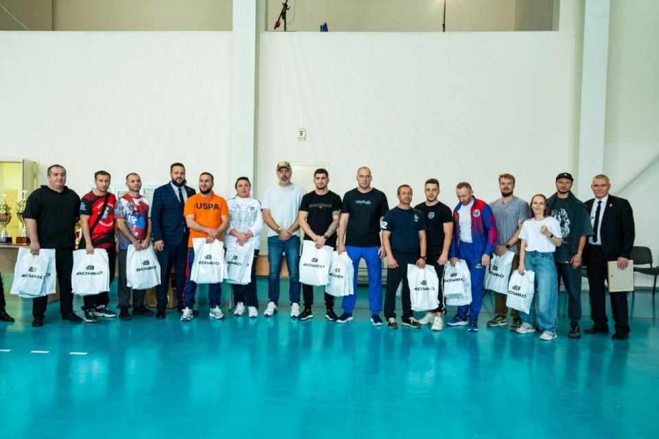 Родной ринг помог. В Кисловодске прошёл Кубок Ставропольского края и краевые соревнования «Надежды Ставрополья» по кикбоксингу, собравшие более 500 участников из Ставропольского и Краснодарского краев, Ростовской области...