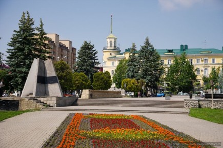 Европейский Союз 23 октября 2025 года утвердил девятнадцатый пакет ограничительных мер против России, который стал самым масштабным и юридически комплексным за всё время действия антироссийского санкционного режима