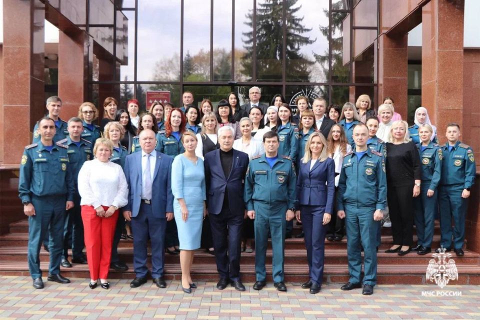 Учебно-методический сбор сотрудников административной работы МЧС России завершился