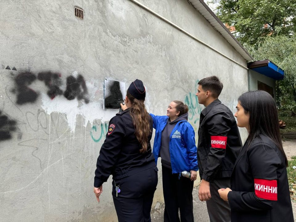 Сотрудниками полиции Ставрополья на регулярной основе проводится профилактическая работа, направленная на предупреждение распространения наркомании, выявление и пресечение фактов вовлечения граждан в противоправную...