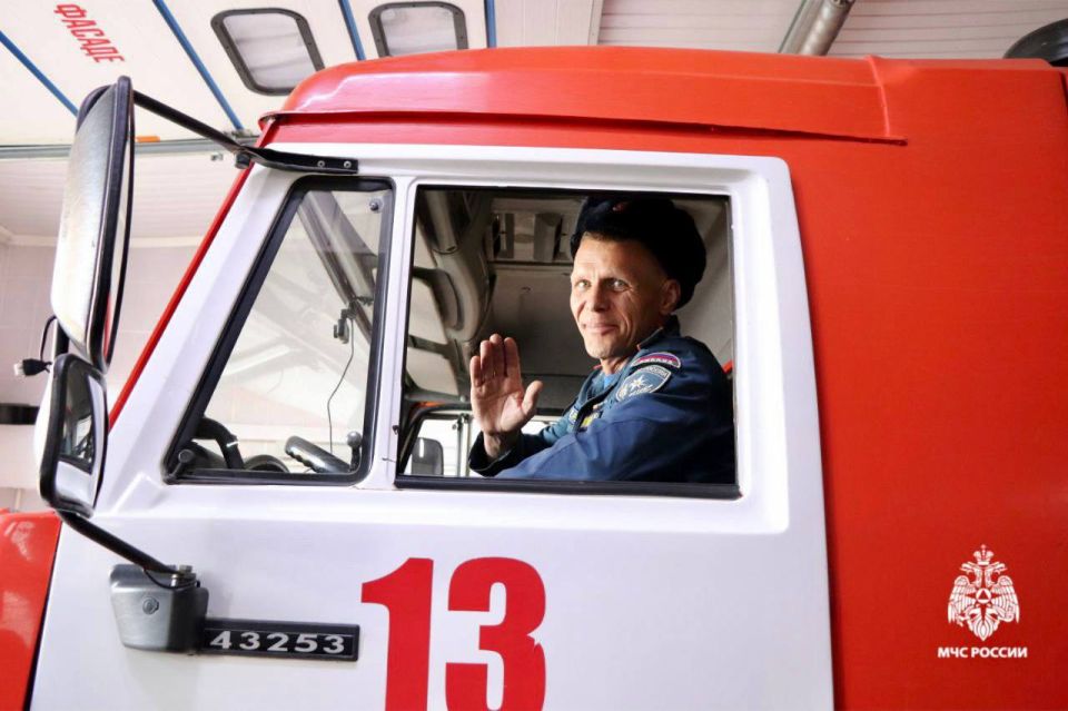 Герои за рулем. Знаете, о ком мы реже всего вспоминаем, когда речь заходит о героях МЧС России? О тех, кто всегда за кадром