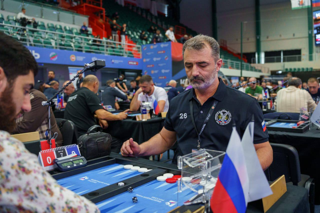 Медали из Казани. В Казани завершился чемпионат России по длинным нардам, собравший 363 участника из 47 регионов страны Медали из Казани. В Казани завершился чемпионат России по длинным нардам, собравший 363 участника из 47 регионов страны