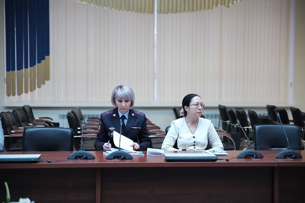 Сотрудники краевого Главка приняли участие во Всероссийской научно-практической конференции в Ставропольском филиале Краснодарского университета МВД России Сотрудники краевого Главка приняли участие во Всероссийской научно-практической конференции в Ставропольском филиале Краснодарского университета МВД России