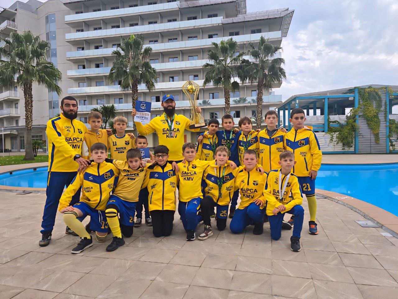 Ученики МБОУ СОШ №11 г. Ессентуки им. Героя РФ Каширина И.В. показали блестящий результат на Всероссийском турнире «SIRIUS CUP 2025» по футболу «Высшая Лига»! Ученики МБОУ СОШ №11 г. Ессентуки им. Героя РФ Каширина И.В. показали блестящий результат на Всероссийском турнире «SIRIUS CUP 2025» по футболу «Высшая Лига»!