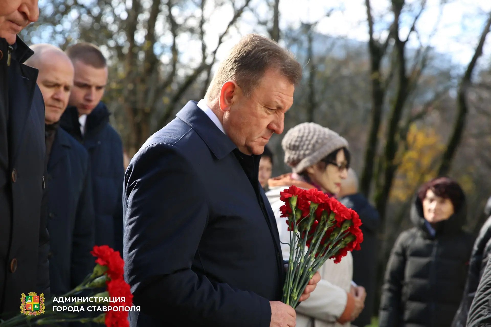 В Ставрополе почтили память жертв политических репрессий В Ставрополе почтили память жертв политических репрессий