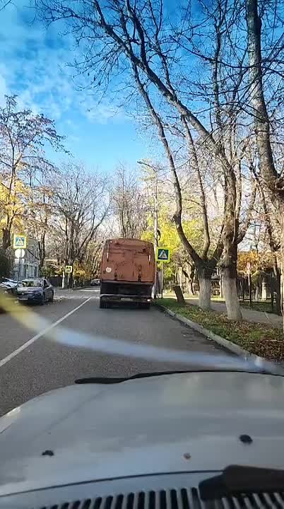 Публикуем график дневной уборки дорог на сегодня, 30 октября 2025: