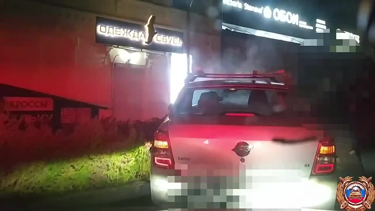 В Ессентуках автоинспекторы пресекли поездку водителя в состоянии опьянения, угнавшего автомобиль