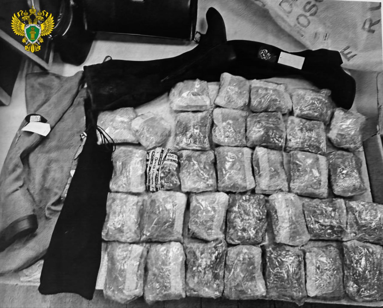 В суд направлено уголовное дело о контрабанде наркотиков