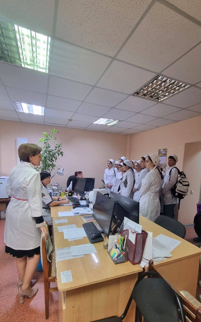 Будущие медики — в Ессентукской городской поликлинике Будущие медики — в Ессентукской городской поликлинике