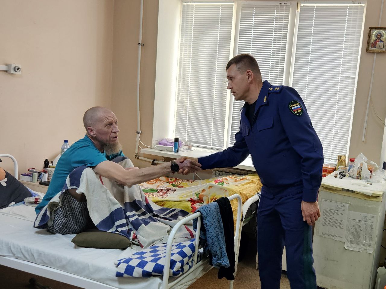 Прокурор края Юрий Немкин навестил участников СВО в Ставрополе Прокурор края Юрий Немкин навестил участников СВО в Ставрополе