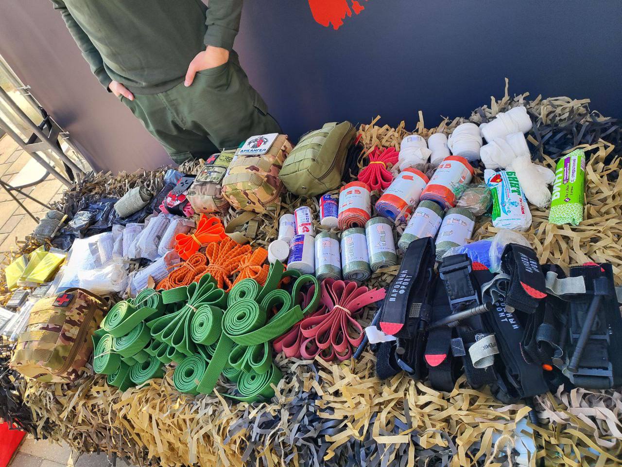 Калейдоскоп красок, вкусов и эмоций развернулся на площади Ленина в Пятигорске в День народного единства! Калейдоскоп красок, вкусов и эмоций развернулся на площади Ленина в Пятигорске в День народного единства!