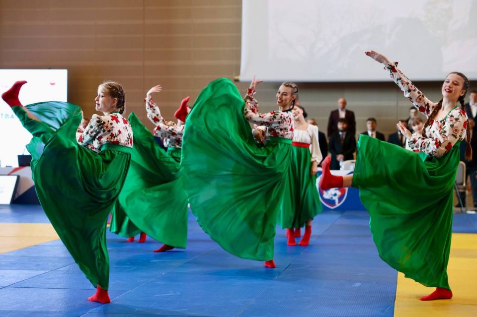  .              .       7  -...