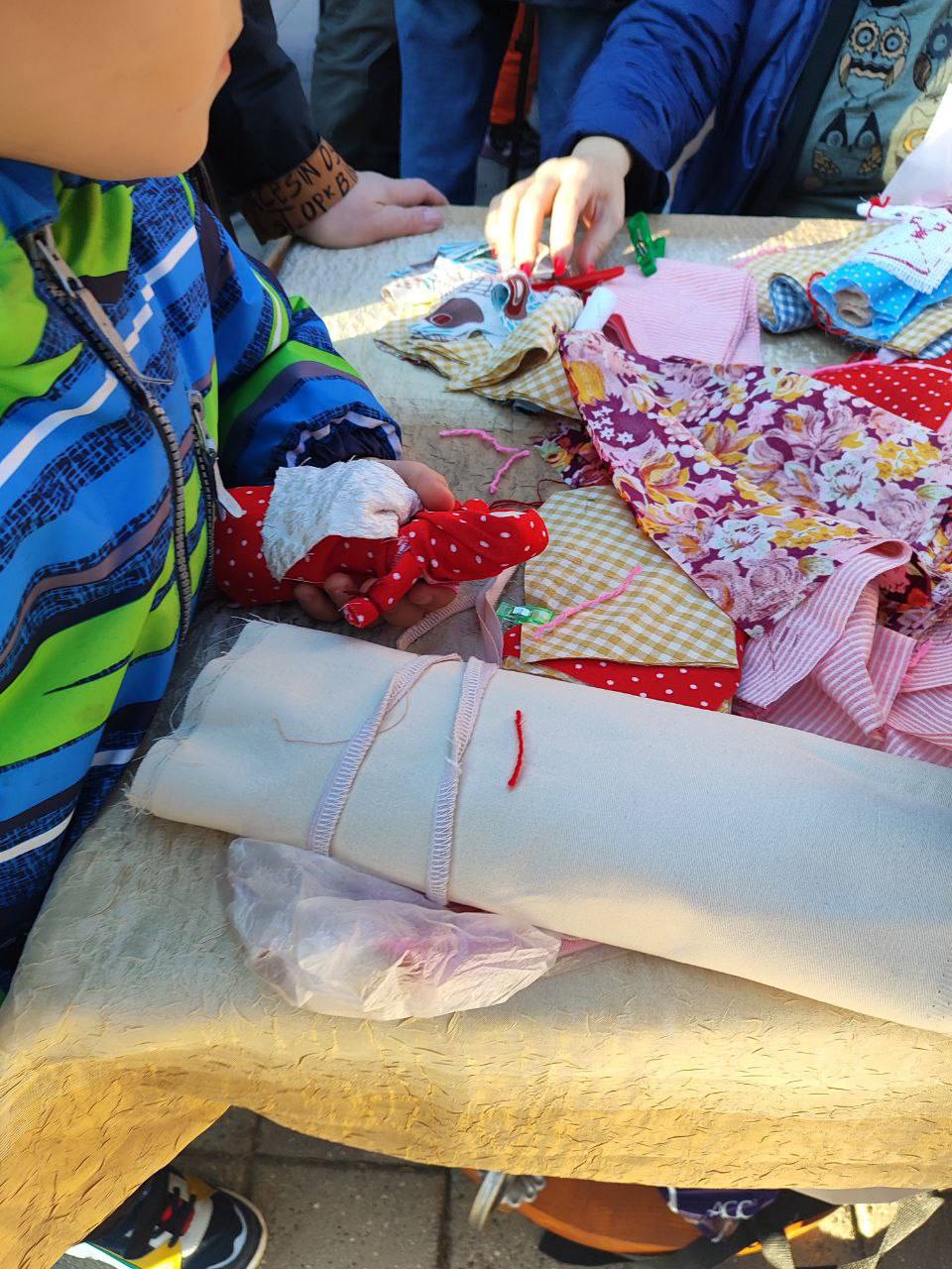 Калейдоскоп красок, вкусов и эмоций развернулся на площади Ленина в Пятигорске в День народного единства! Калейдоскоп красок, вкусов и эмоций развернулся на площади Ленина в Пятигорске в День народного единства!