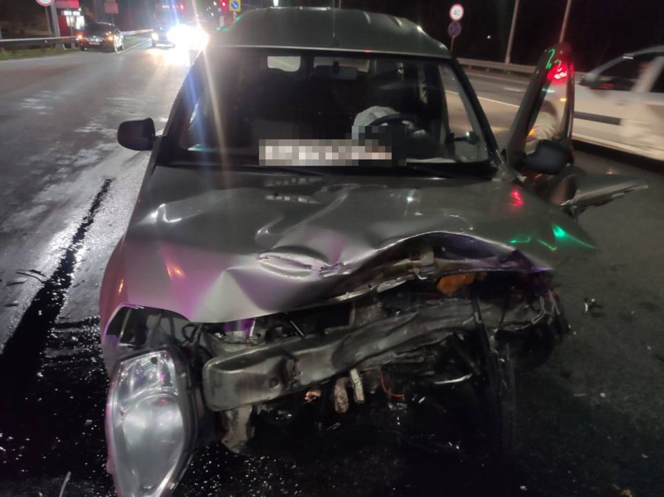 Начинающий водитель и подросток- пассажир пострадали в ДТП в Минераловодском округе Начинающий водитель и подросток- пассажир пострадали в ДТП в Минераловодском округе