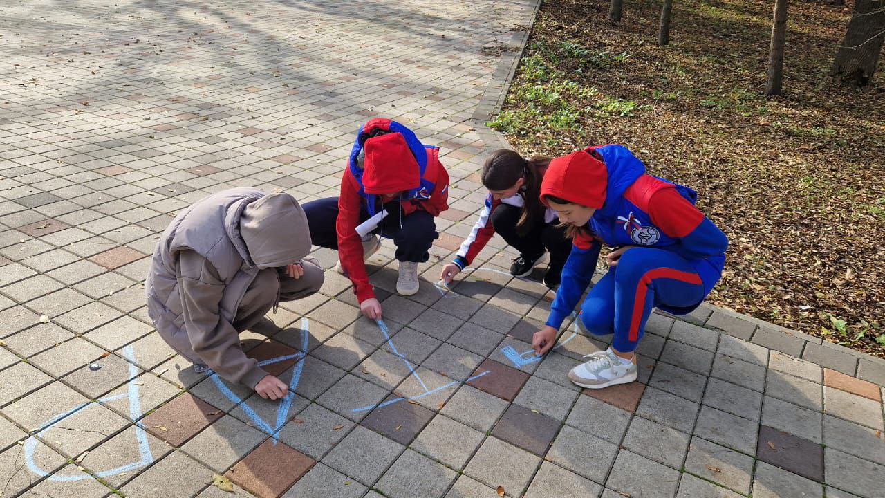 Легкоатлетический забег сегодня прошёл в Ессентуках в честь Дня народного единства! Легкоатлетический забег сегодня прошёл в Ессентуках в честь Дня народного единства!
