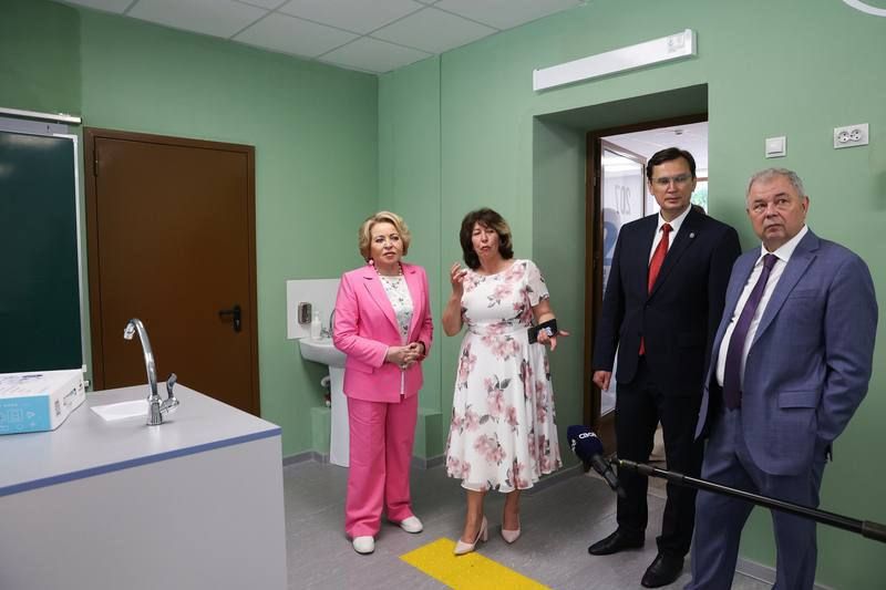  :  !.        -         ,    ...