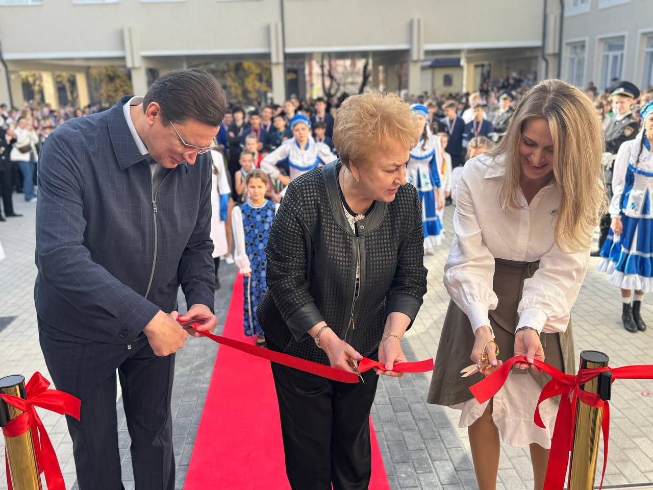 Евгений Моисеев: Старейшую школу Кисловодска открыли после капитального ремонта Евгений Моисеев: Старейшую школу Кисловодска открыли после капитального ремонта