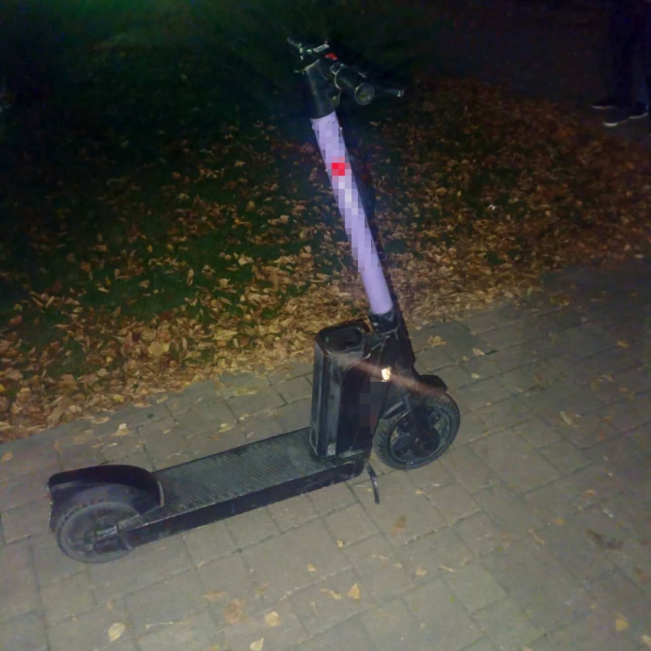 В Кисловодске подросток перевернулся на электросамокате В Кисловодске подросток перевернулся на электросамокате