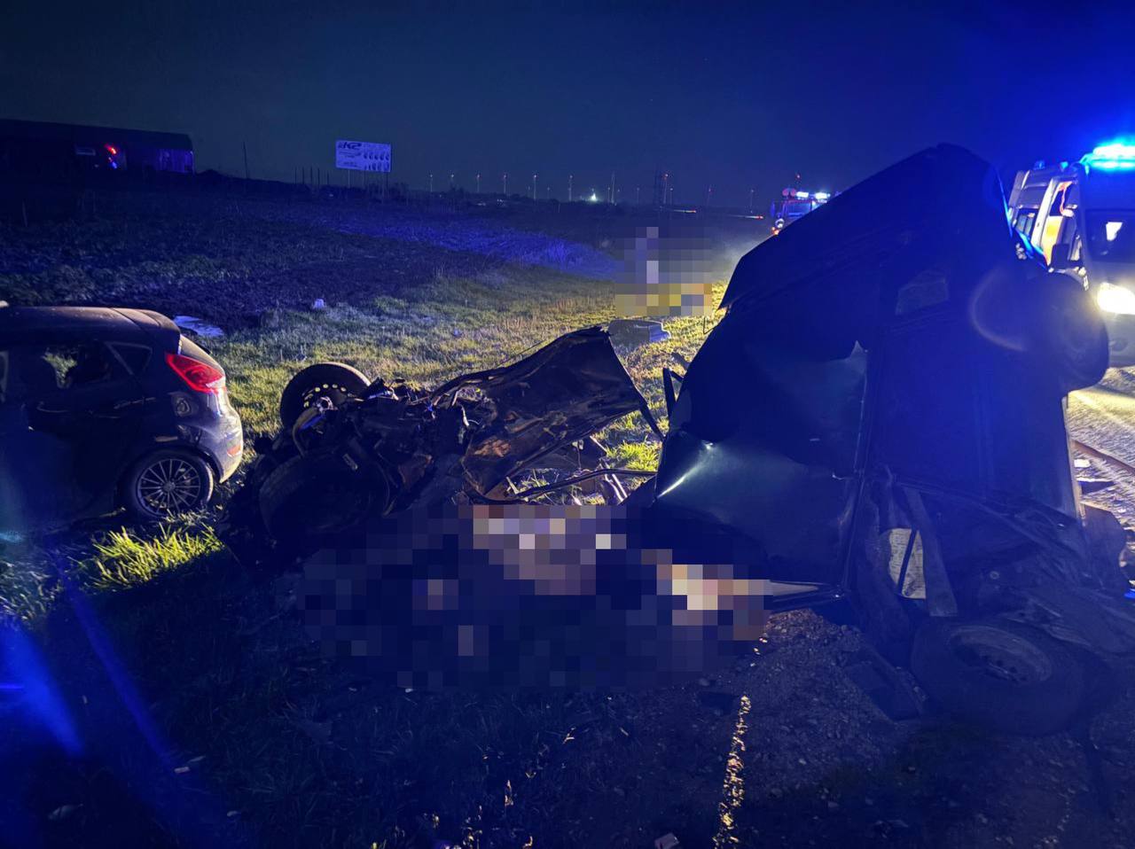 В Новоалександровске в результате автоаварии погиб водитель В Новоалександровске в результате автоаварии погиб водитель