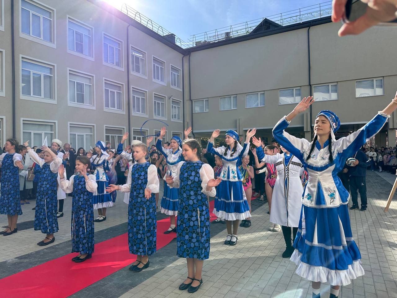 Торжественное открытие самой 9 школы в Кисловодске! Торжественное открытие самой 9 школы в Кисловодске!