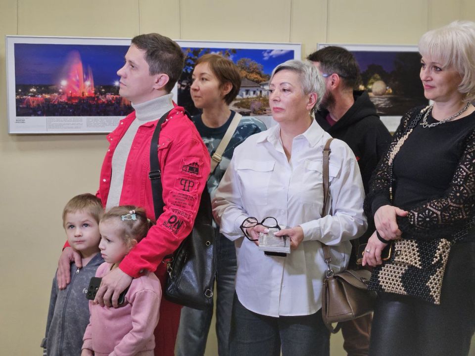 В Пятигорске представили инновационный фотопроект с дополненной реальностью В Пятигорске представили инновационный фотопроект с дополненной реальностью