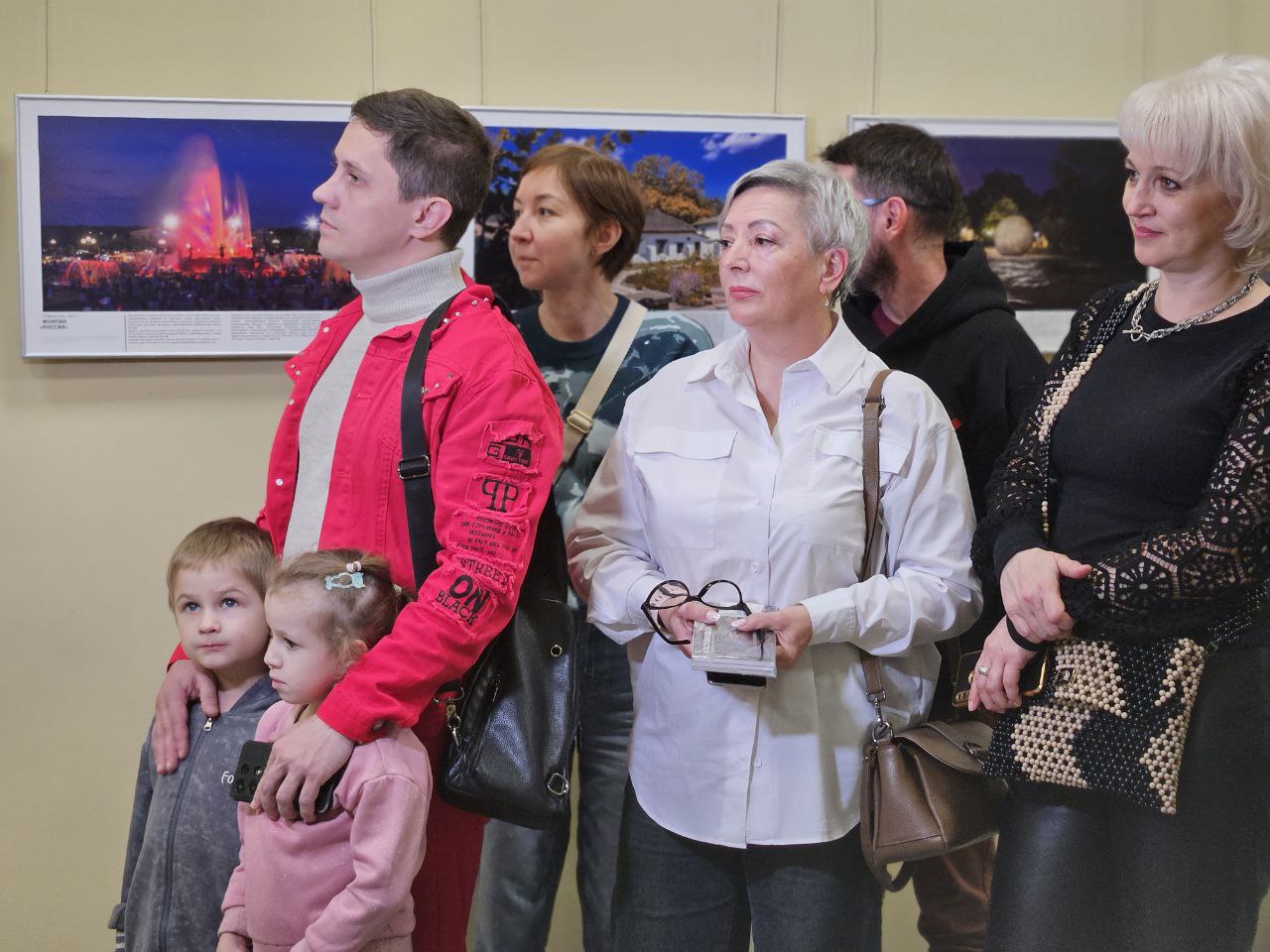 В Пятигорске представили инновационный фотопроект с дополненной реальностью В Пятигорске представили инновационный фотопроект с дополненной реальностью