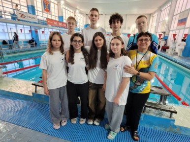 Юные пловцы Пятигорска завоевали медали на краевых соревнованиях в Ессентуках
