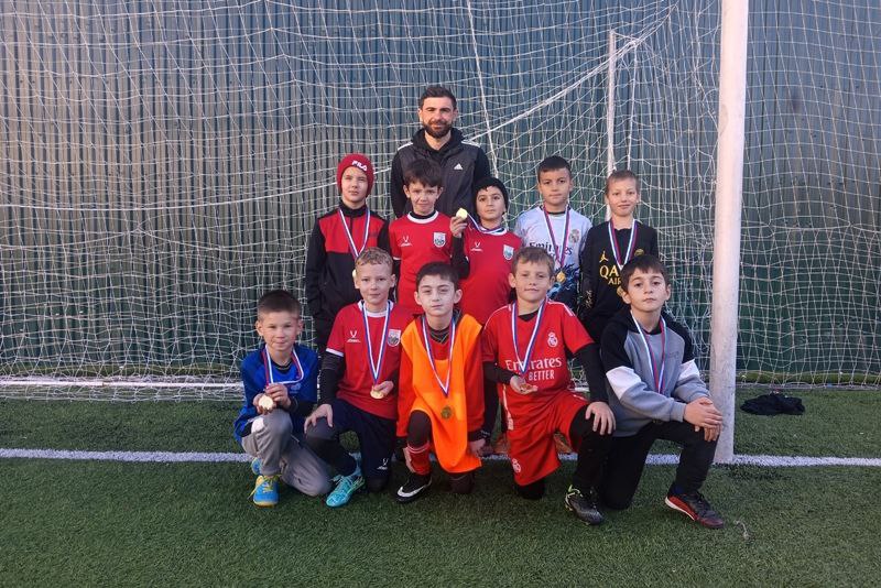 «Золотая осень» в Пятигорске: юные футболисты показали класс! «Золотая осень» в Пятигорске: юные футболисты показали класс!