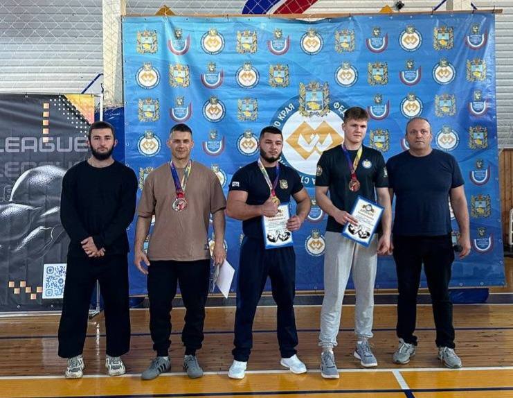 В Ставрополе прошел чемпионат Ставропольского края по армрестлингу В Ставрополе прошел чемпионат Ставропольского края по армрестлингу