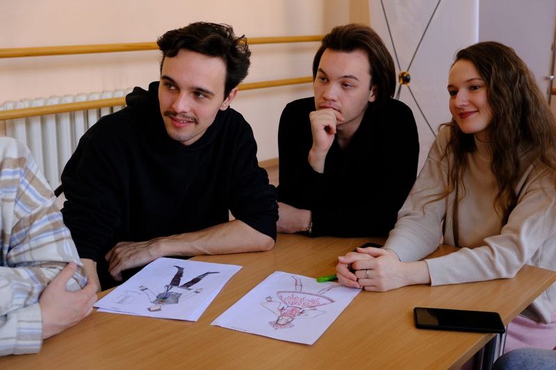 Пятигорский Театр оперетты приступил к постановке музыкальной сказки «Летучий корабль» Пятигорский Театр оперетты приступил к постановке музыкальной сказки «Летучий корабль»