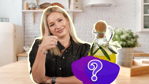 Найдутся дома у каждой: эти 2 продукта мигом отмоют бутылку от масла