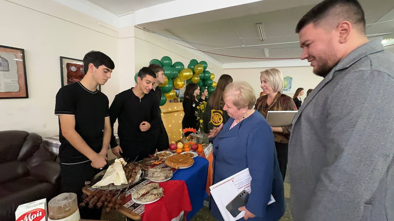 V КОНКУРС-ФЕСТИВАЛЬ «В ДРУЖБЕ НАРОДОВ – ЕДИНСТВО РОССИИ!» V КОНКУРС-ФЕСТИВАЛЬ «В ДРУЖБЕ НАРОДОВ – ЕДИНСТВО РОССИИ!»