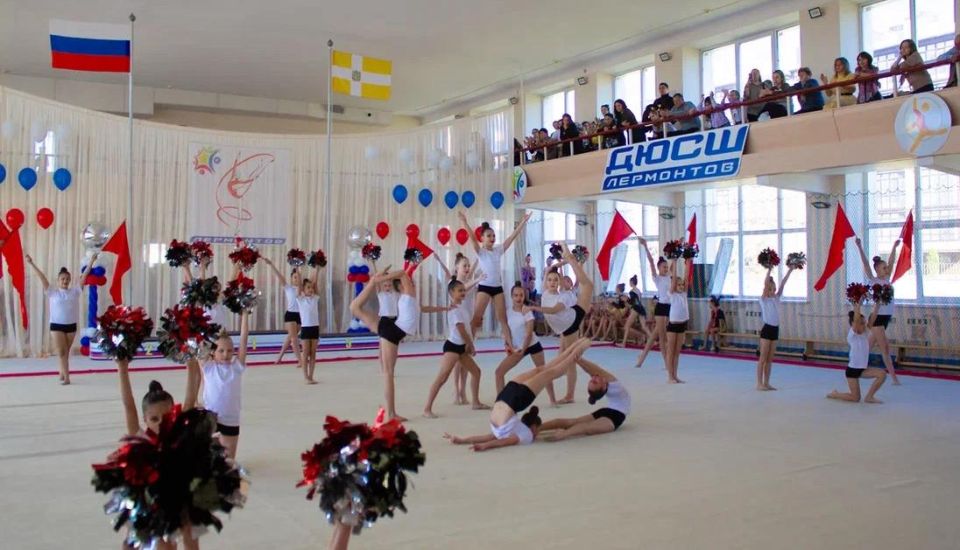 «За мир на Кавказе». Более двухсот граций из многих уголков Ставрополья собрали в городе Лермонтов краевые соревнования по художественной гимнастике «За мир на Кавказе»