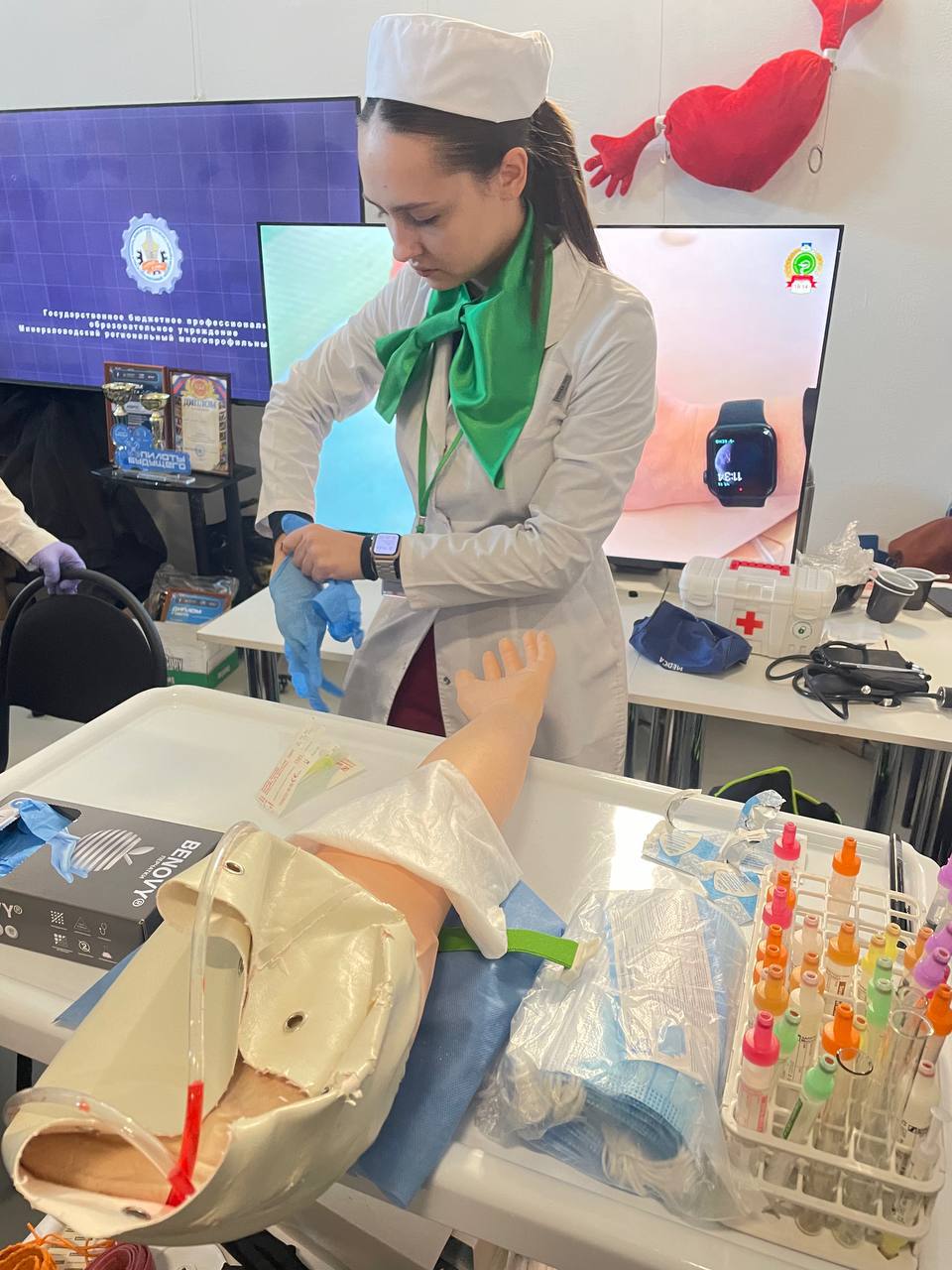 Школьники Ставрополья открывают мир профессий в Пятигорске Школьники Ставрополья открывают мир профессий в Пятигорске