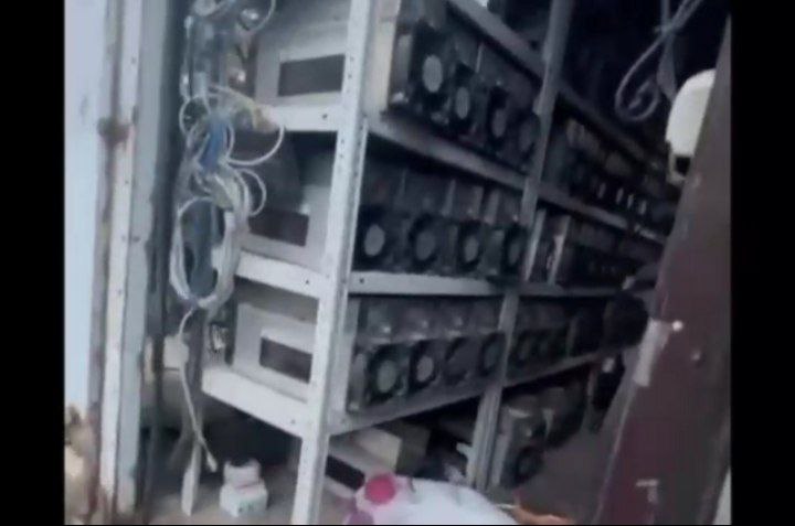 Неуловимый майнер из Дагестана три месяца скрывался от полиции на «Газели» Неуловимый майнер из Дагестана три месяца скрывался от полиции на «Газели»