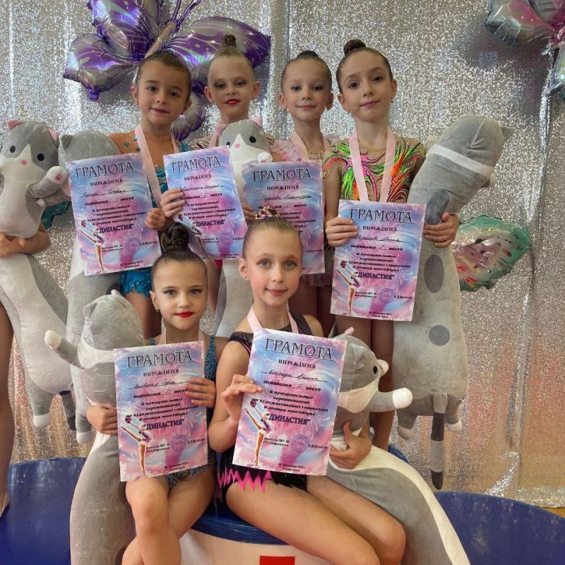 Пятигорские гимнастки успешно выступили на муниципальных соревнованиях