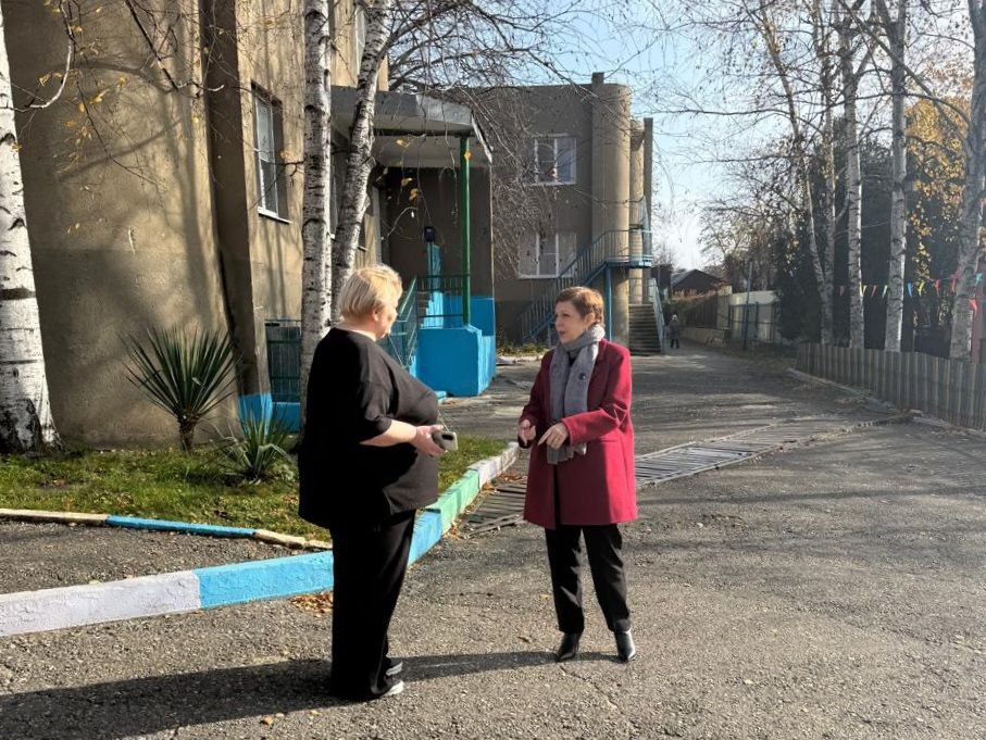 Заместитель главы администрации Пятигорска проверила состояние детского сада «Аленушка» после обращения родителей Заместитель главы администрации Пятигорска проверила состояние детского сада «Аленушка» после обращения родителей