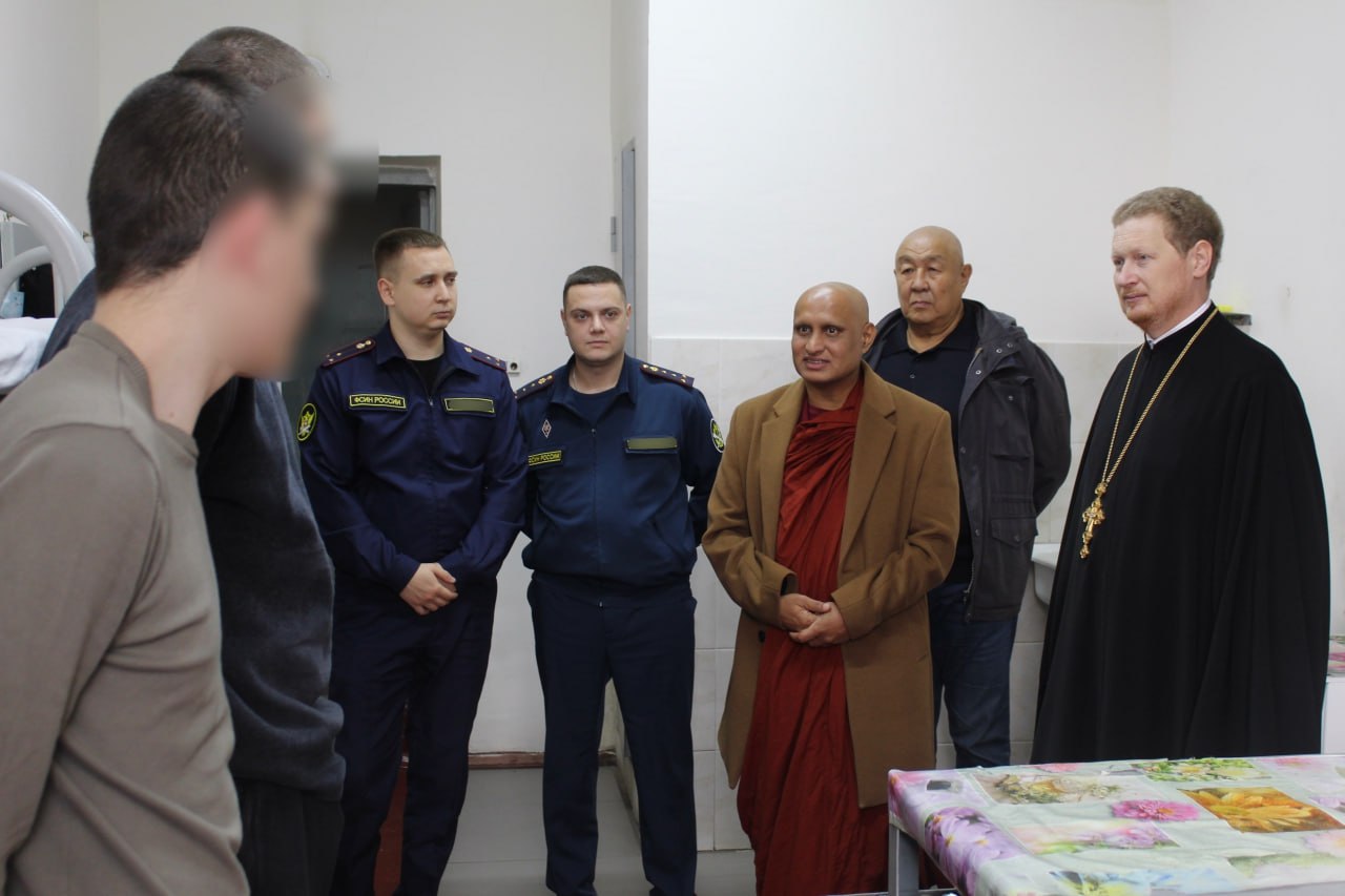 Буддийский монах из Шри-Ланки посетил следственный изолятор в Ставрополе