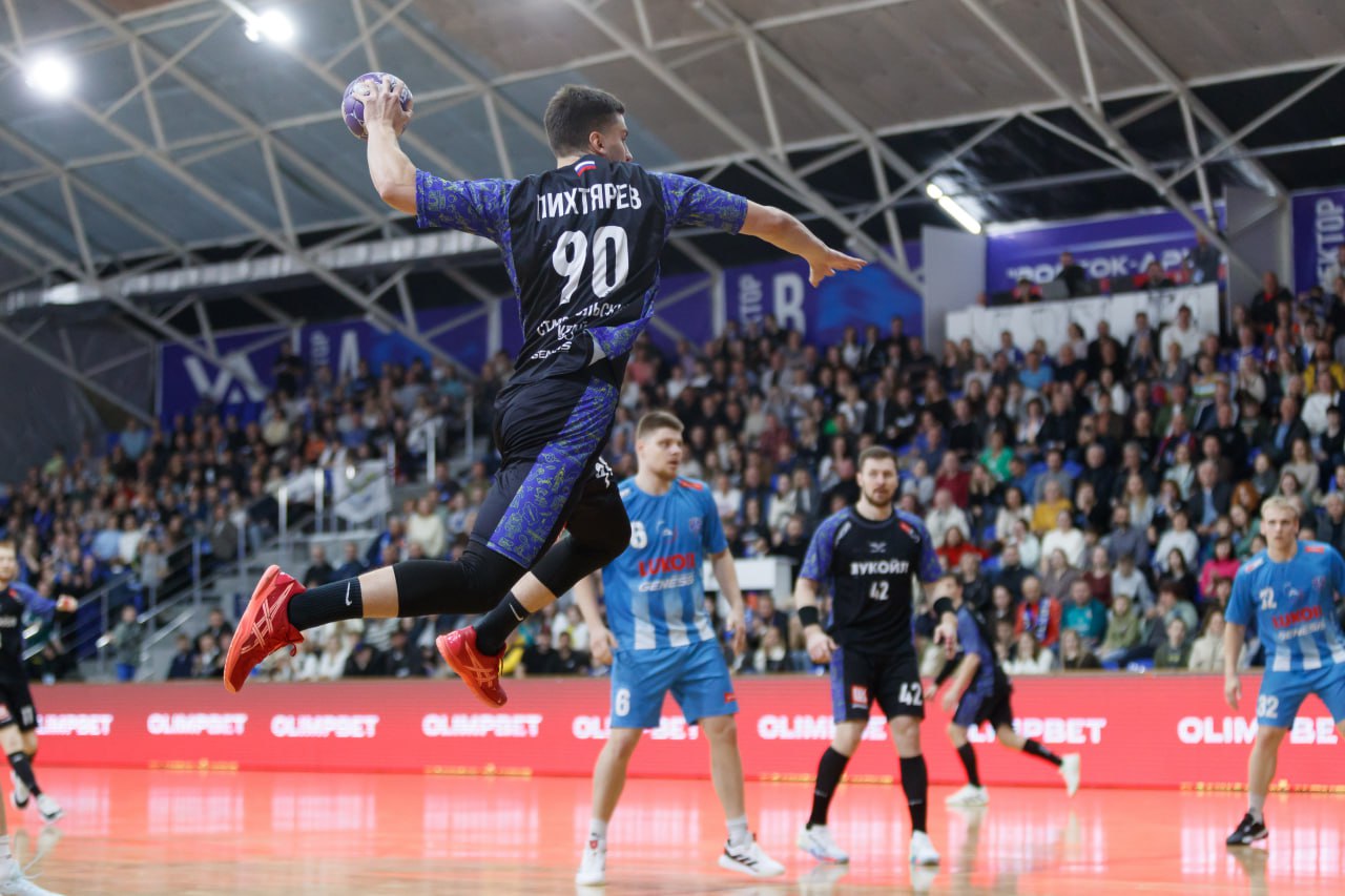 Шестая победа подряд. Наши гандболисты не оставили шансов астраханскому «Динамо» на домашнем паркете