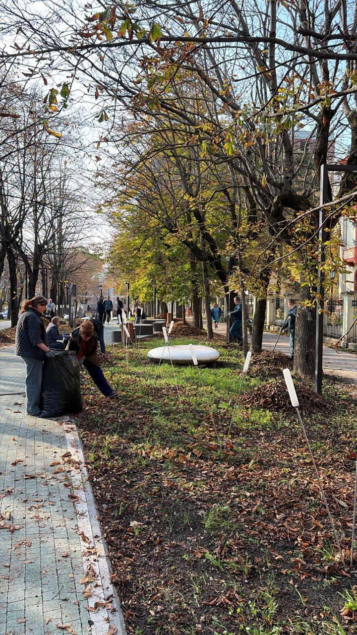 Субботник в Ессентуках: вклад в чистоту нашего города! Субботник в Ессентуках: вклад в чистоту нашего города!