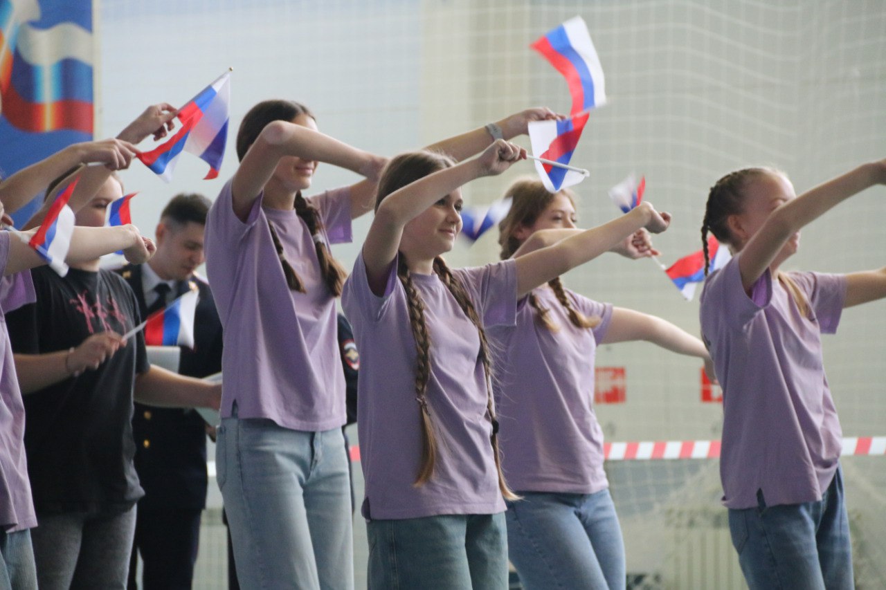В Минеральных Водах состоялся масштабный культурно-спортивный конкурс среди семей сотрудников органов внутренних дел В Минеральных Водах состоялся масштабный культурно-спортивный конкурс среди семей сотрудников органов внутренних дел